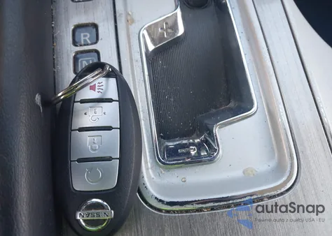 2017 Nissan Murano Platinum/S/Sl/Sv z USA, uszkodzony, nr VIN 5N1AZ2MH8HN105630